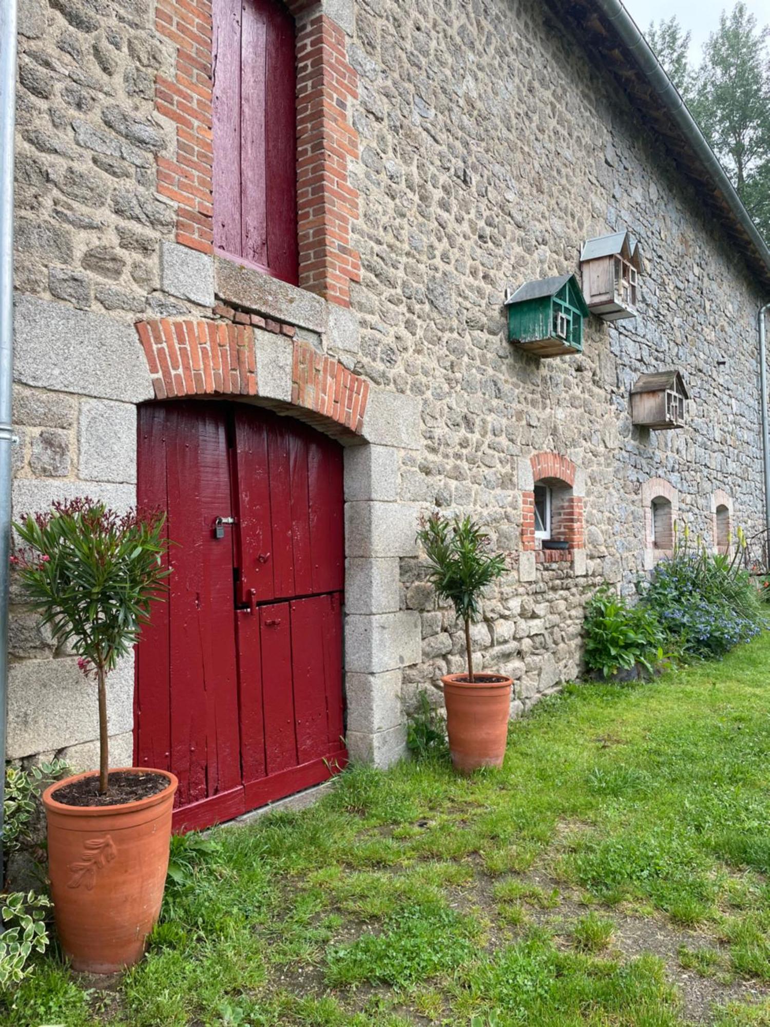 Maison D'Hotes Ourdeaux Et Gite Chez Rouchon Alleyrat  Exterior foto