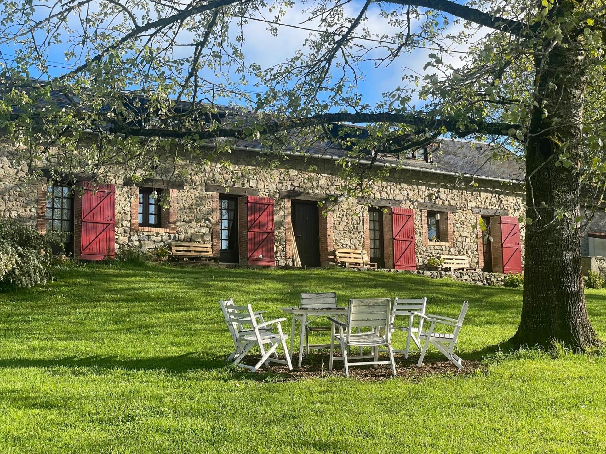 Maison D'Hotes Ourdeaux Et Gite Chez Rouchon Alleyrat  Exterior foto